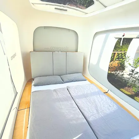 Direkt Am Wallersee - Cubes - Self Check-in Luxuszelt